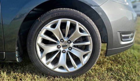 2016 Ford Taurus Limited