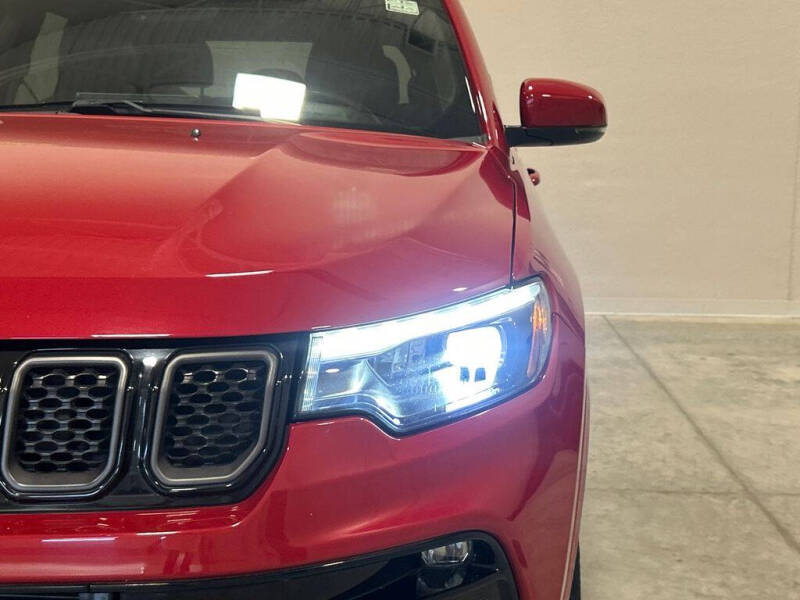 2023 Jeep Compass (Red) Edition