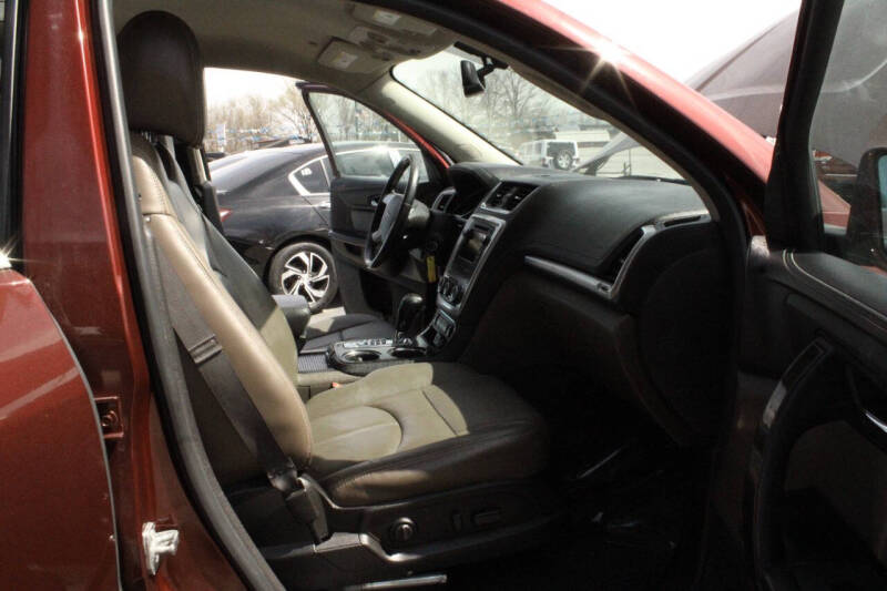 2016 GMC Acadia SLT-1
