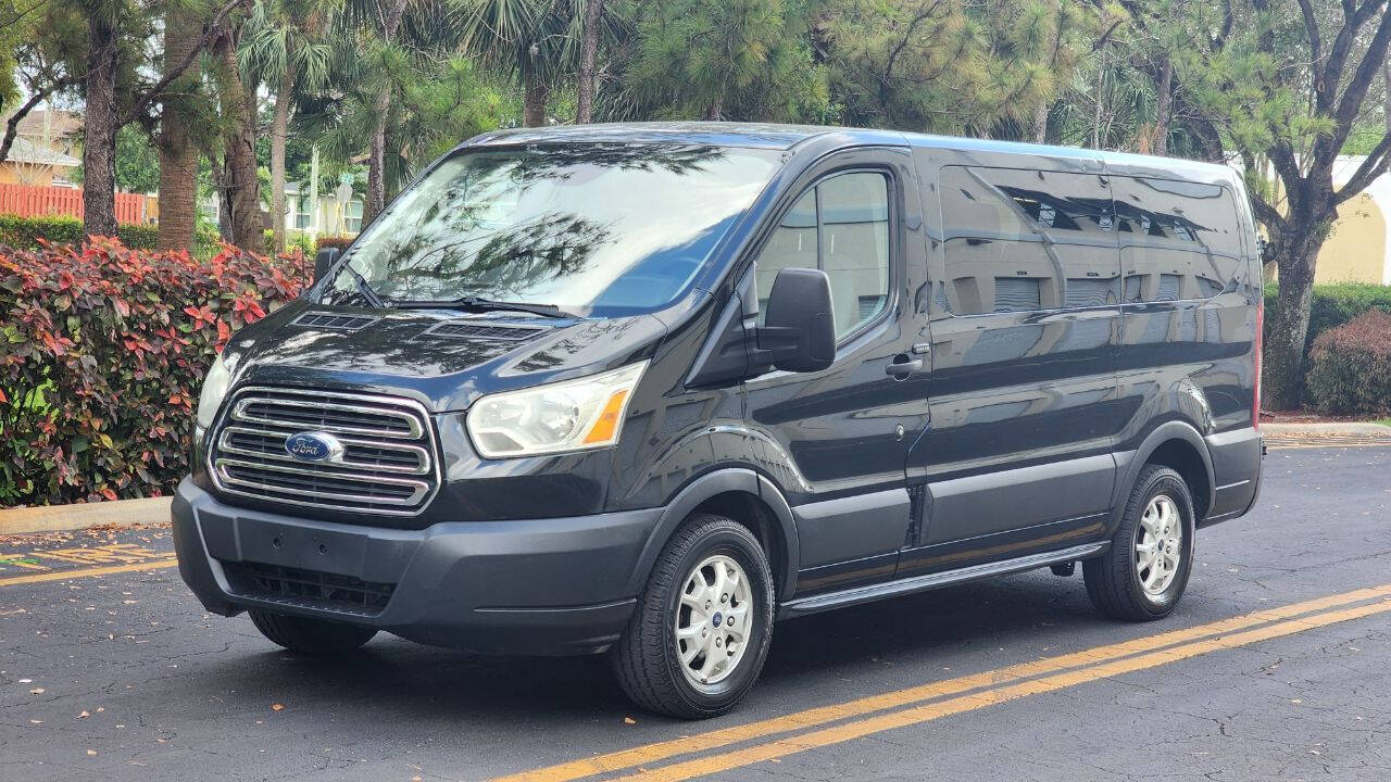 2015 Ford Transit  - $12,900