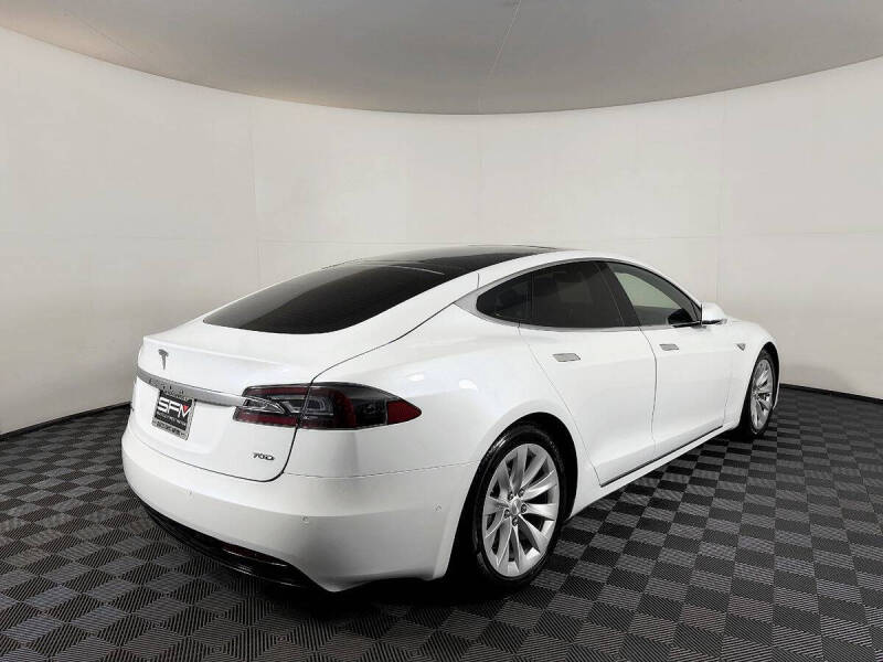 2016 Tesla Model S