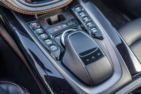 2022 Aston Martin DBX