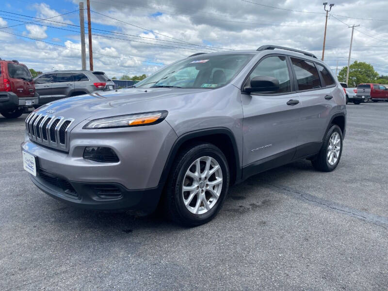 2017 Jeep Cherokee for sale at Clear Choice Auto Sales in Mechanicsburg PA