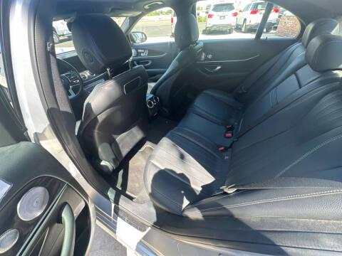 2019 Mercedes-Benz E-Class E 300
