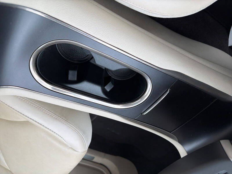 2016 Lincoln MKC Select