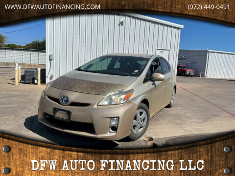 2011 Toyota Prius for sale at DFW AUTO FINANCING LLC in Dallas TX