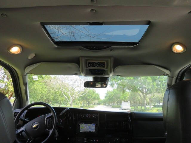 2020 Chevrolet Express 2500
