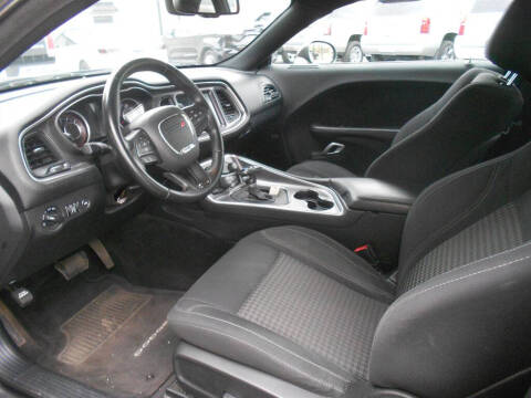 2015 Dodge Challenger SXT