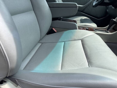 1995 Mercedes-Benz E-Class E 320