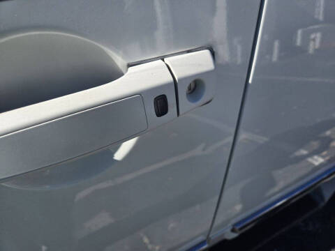 2013 Nissan Armada Platinum