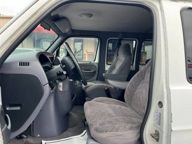 1999 Dodge Ram Van 2500