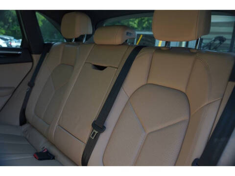 2020 Porsche Macan