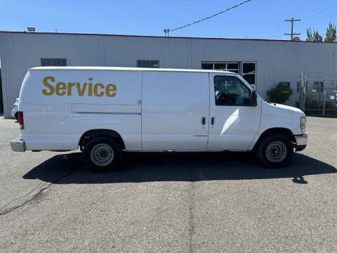 2010 Ford E-Series E-350 SD