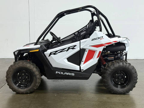 2023 Polaris RZR 200 EFI