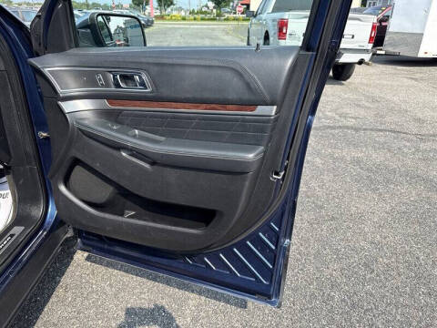 2017 Ford Explorer Platinum