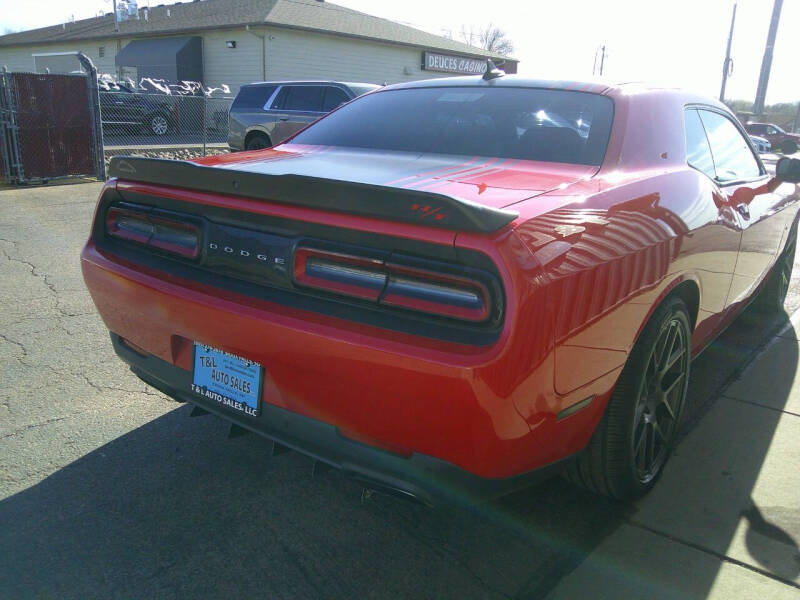 2016 Dodge Challenger R/T Plus Shaker