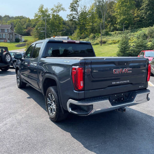 2022 GMC Sierra 1500 Limited SLT photo 3