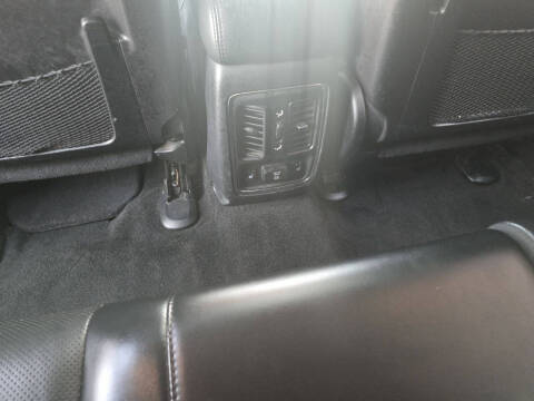 2011 Jeep Grand Cherokee Overland