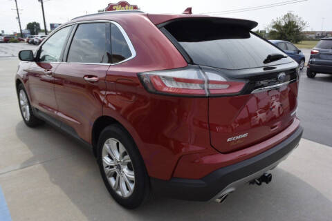 2020 Ford Edge Titanium