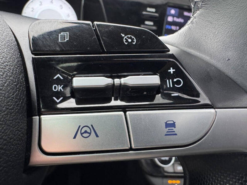 2022 Hyundai Elantra