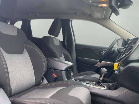 2018 Jeep Cherokee Latitude