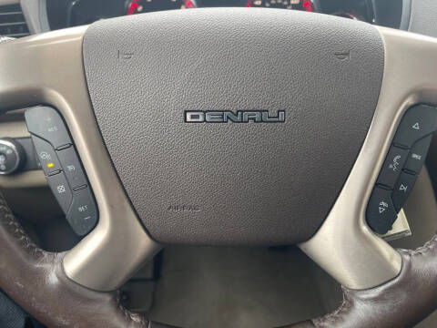 2015 GMC Acadia Denali