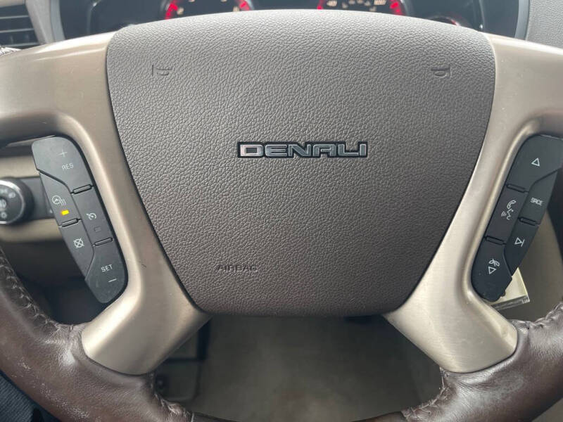 2015 GMC Acadia Denali