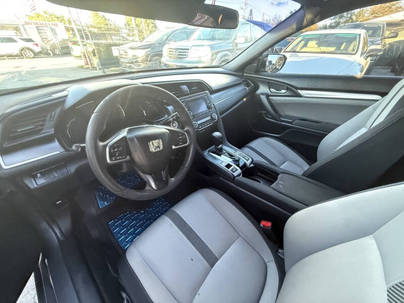 2018 Honda Civic LX-P