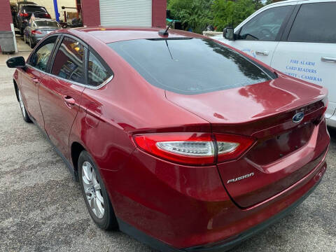 2016 Ford Fusion S
