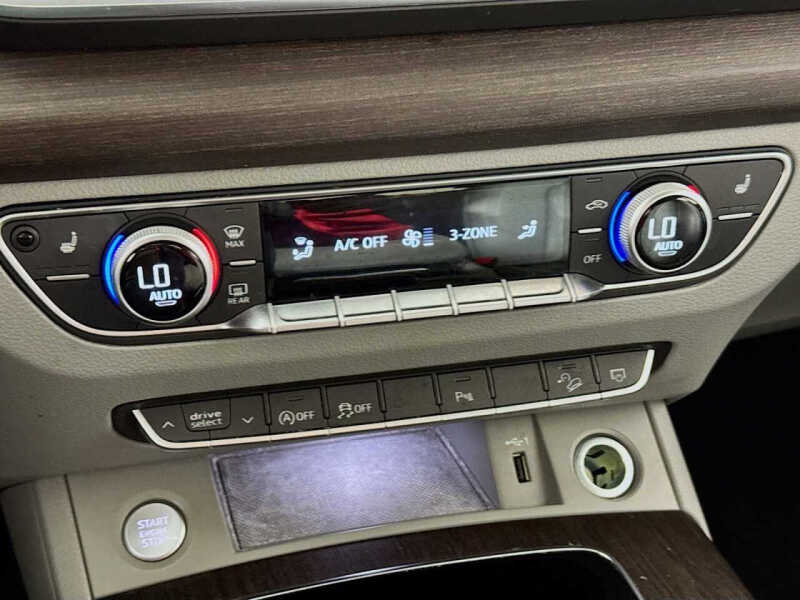 2022 Audi Q5 quattro S line Premium 45 TFSI