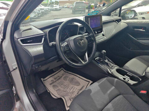 2024 Toyota Corolla Hatchback SE