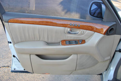 2004 Lexus LS 430