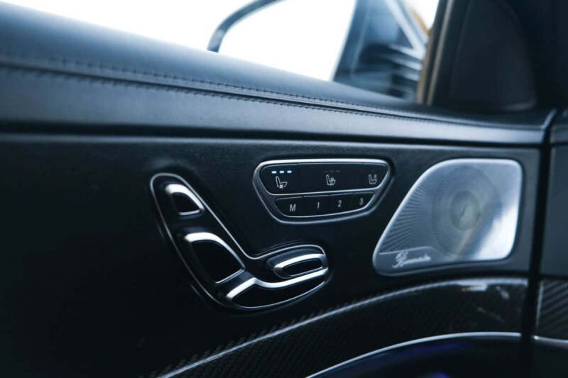 2017 Mercedes-Benz S-Class AMG S 63