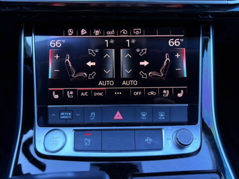 2019 Audi Q8 quattro Premium Plus 55 TFSI