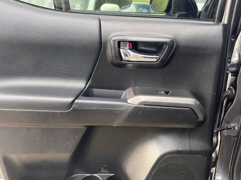 2017 Toyota Tacoma TRD Off-Road