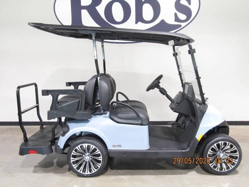 2026 E-Z-GO RXV 4