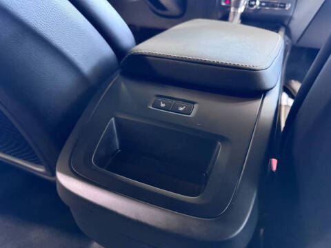 2019 Volvo XC60 T5 R-Design