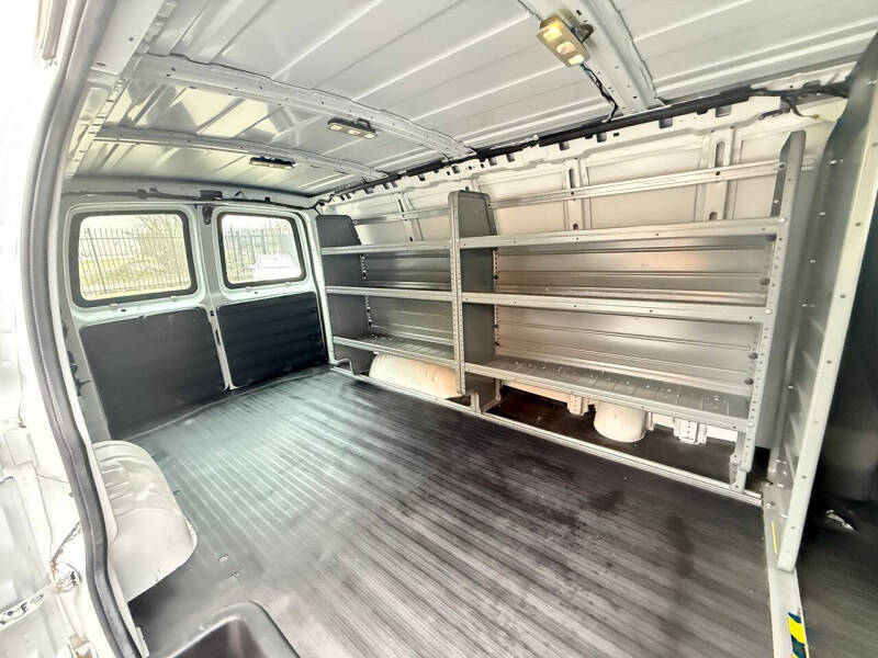 2020 Chevrolet Express 3500