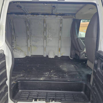 2021 Chevrolet Express 2500