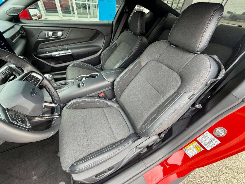 2024 Ford Mustang EcoBoost