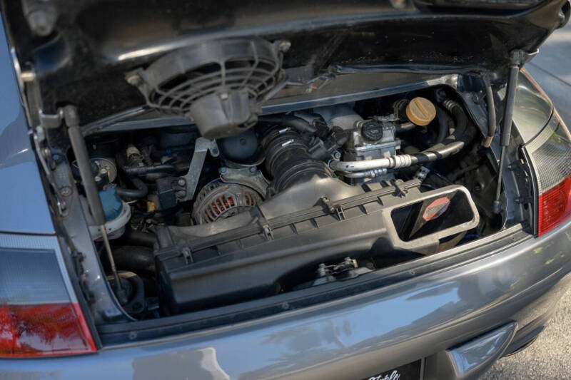 2004 Porsche 911 GT3