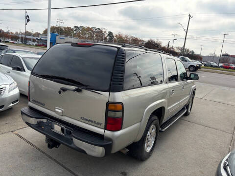 2004 Chevrolet Suburban 1500