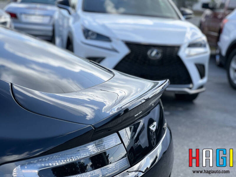 2012 Aston Martin V8 Vantage