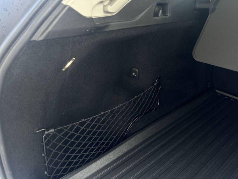 2019 Volvo XC60 T5 Momentum