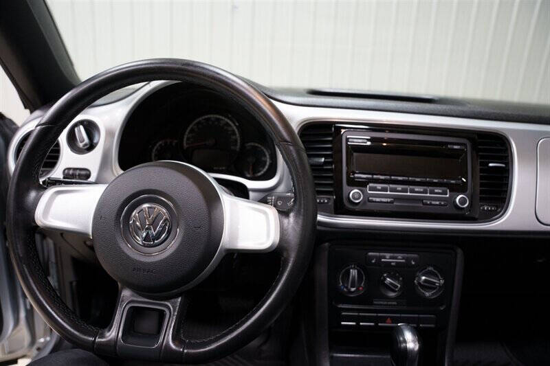 2013 Volkswagen Beetle Convertible