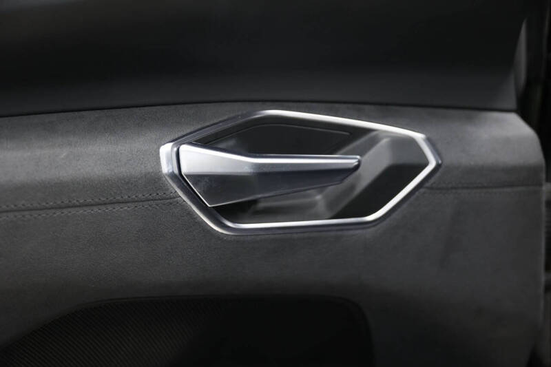 2022 Audi RS e-tron GT quattro