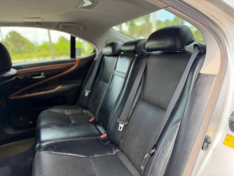 2011 Lexus LS 460