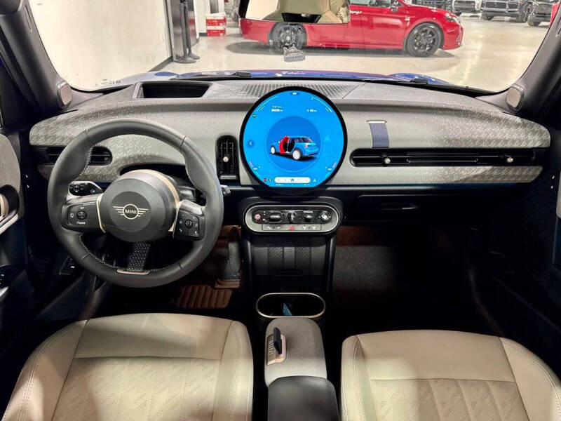 2025 MINI Hardtop 4 Door