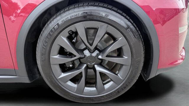 2023 Tesla Model X Standard Range