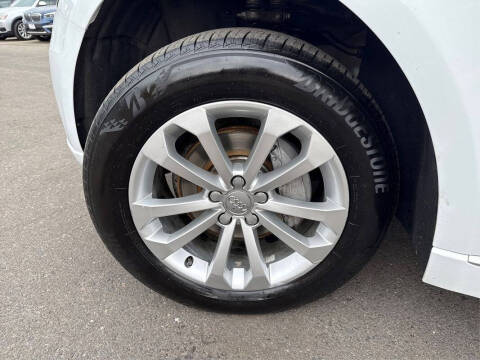 2015 Audi Q5 2.0T quattro Premium Plus